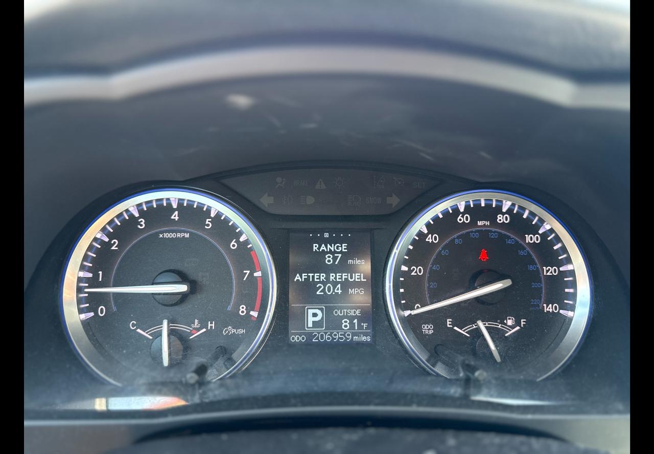 Toyota Highlander LE AWD V6 2015