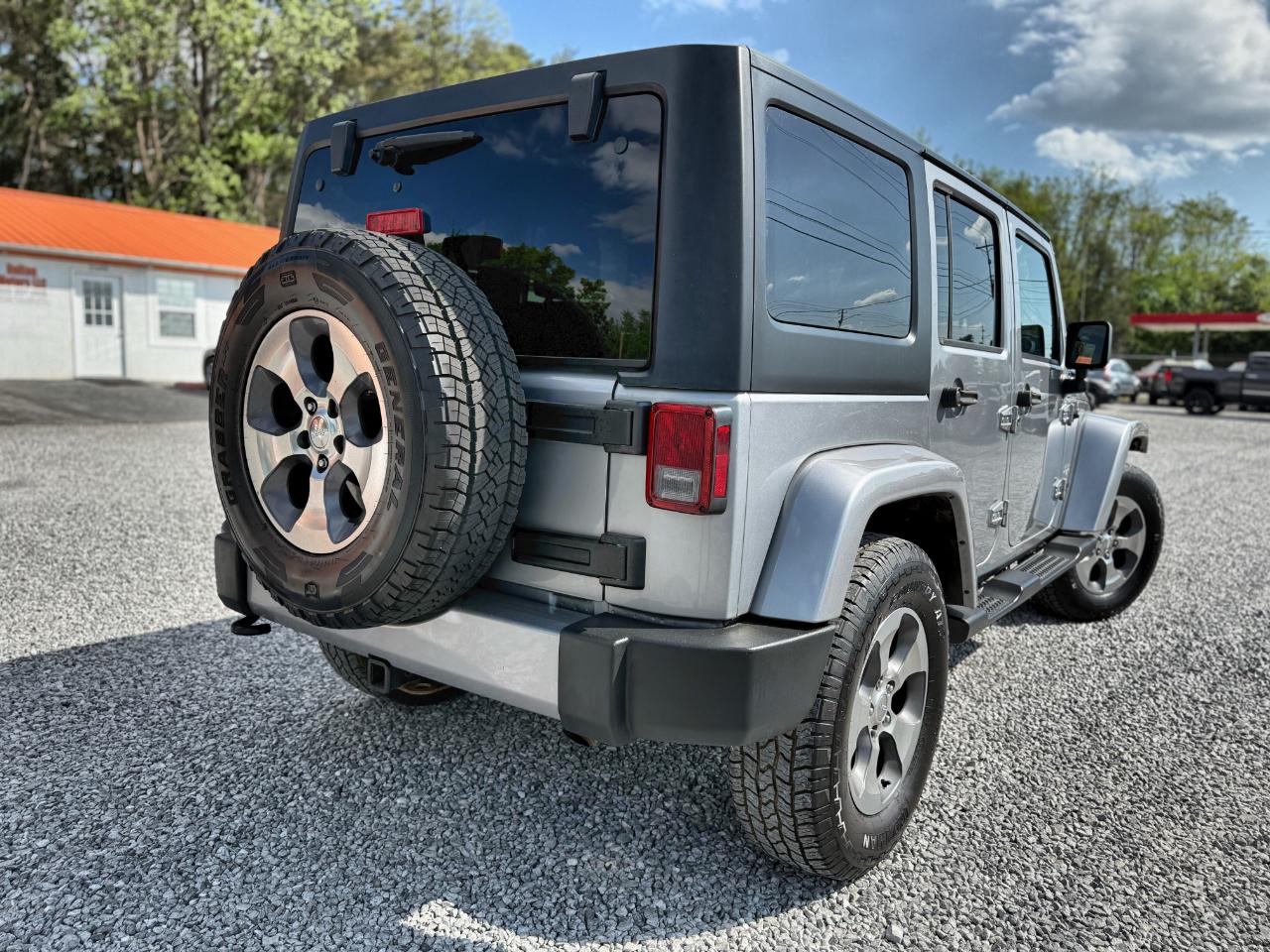 Jeep Wrangler JK Unlimited Sahara 4WD 2018