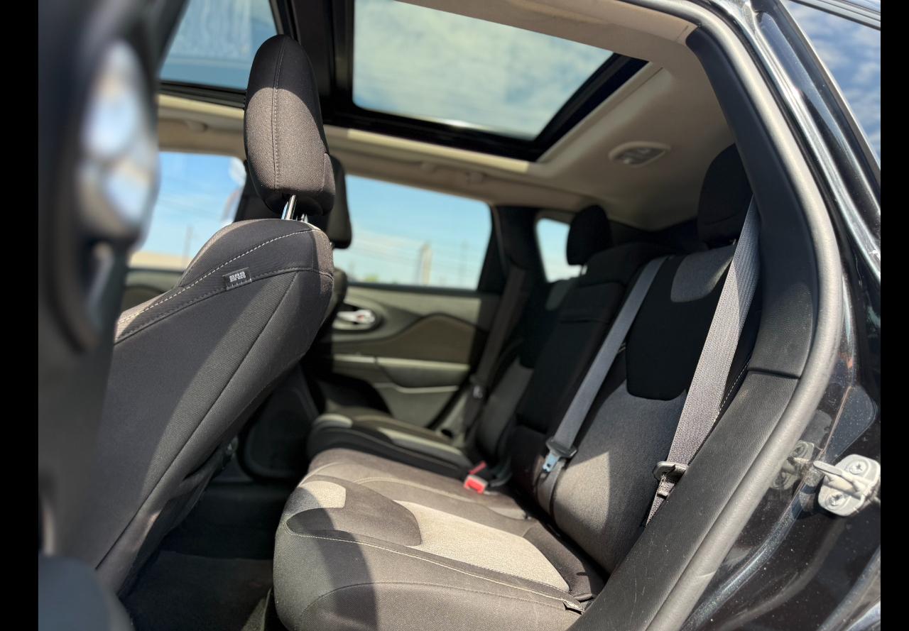 Jeep Cherokee Latitude 4WD 2014