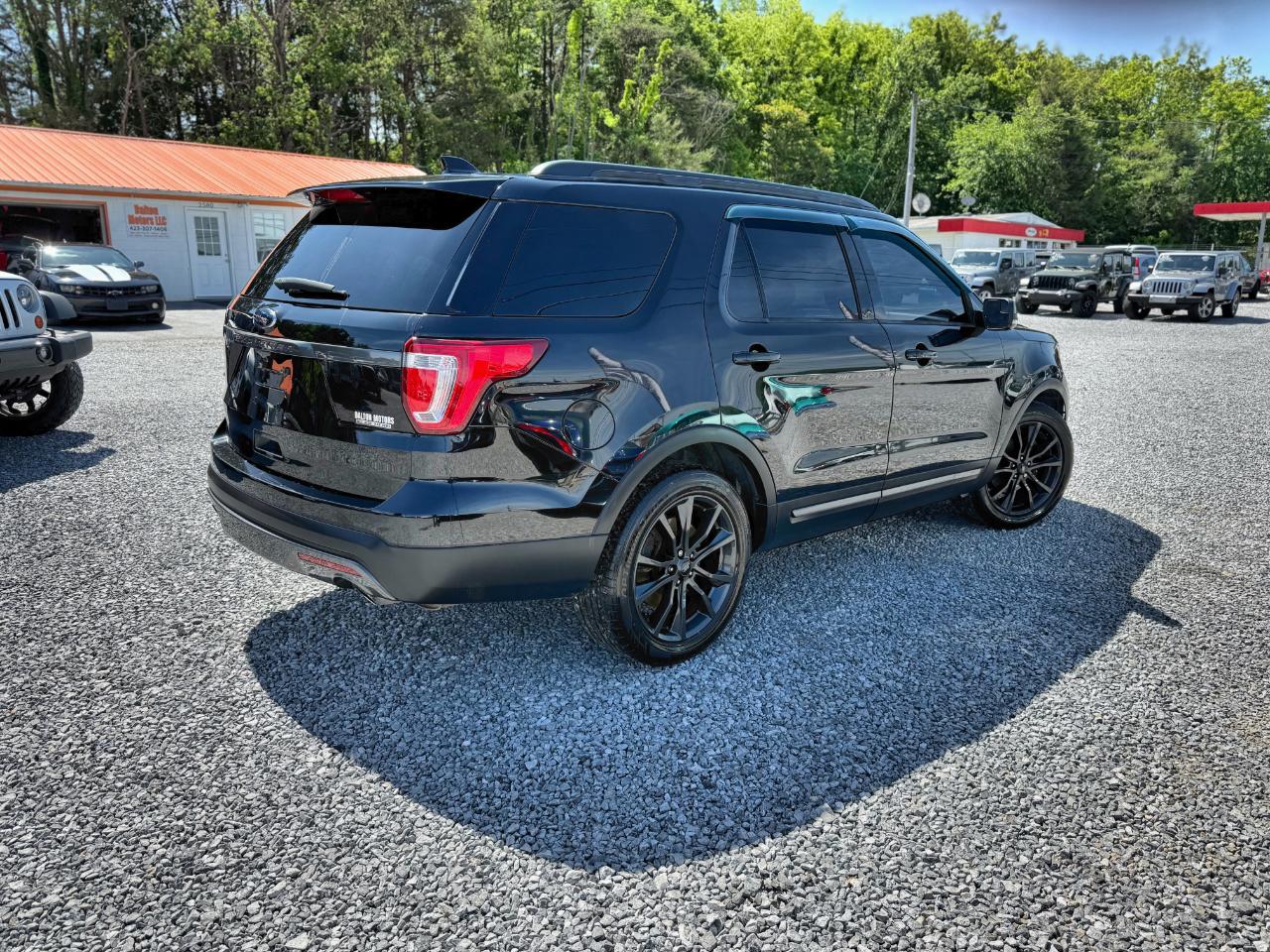 Ford Explorer XLT FWD 2017