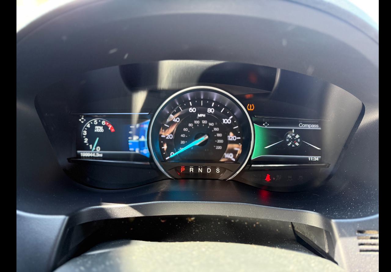 Ford Explorer XLT FWD 2017