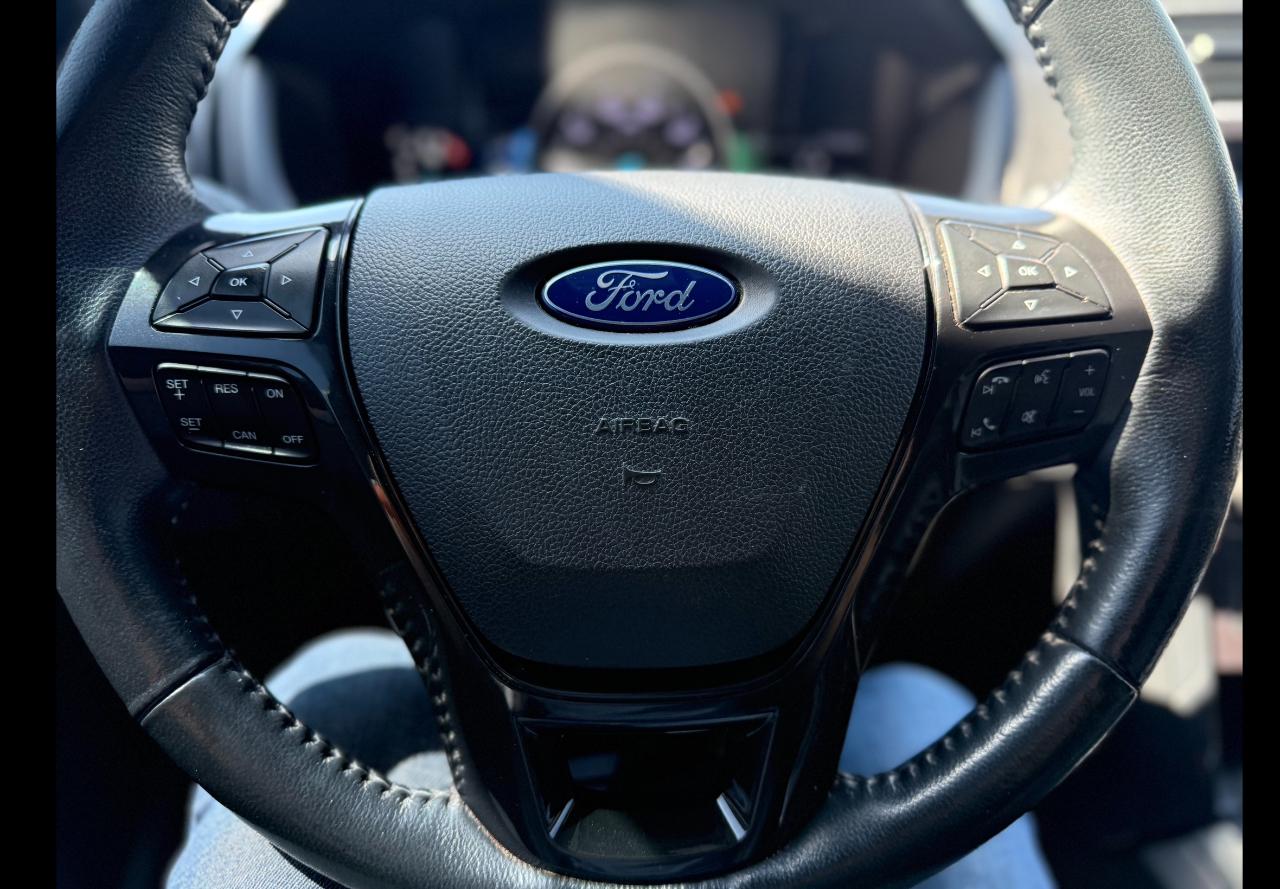 Ford Explorer XLT FWD 2017