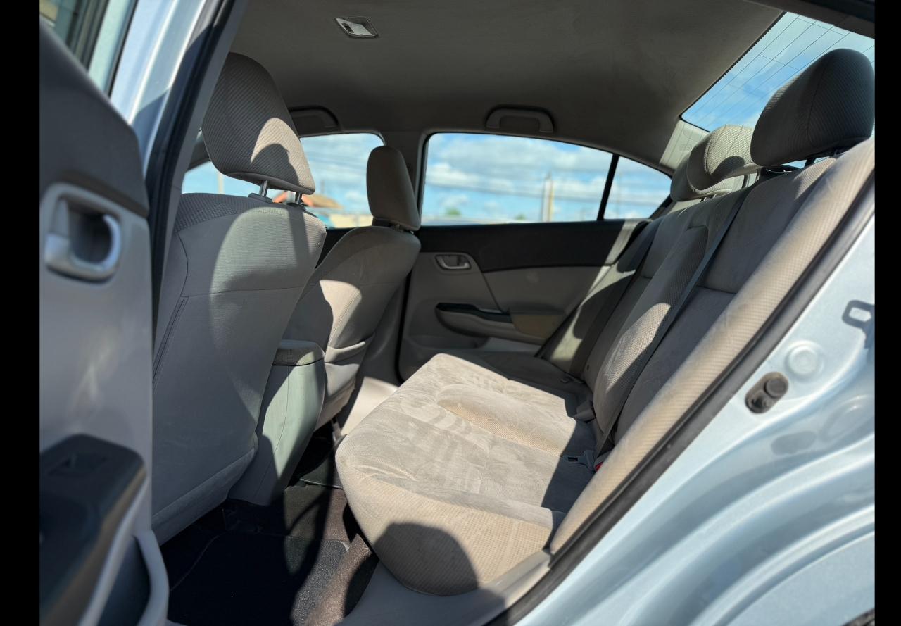 Honda Civic LX 2012