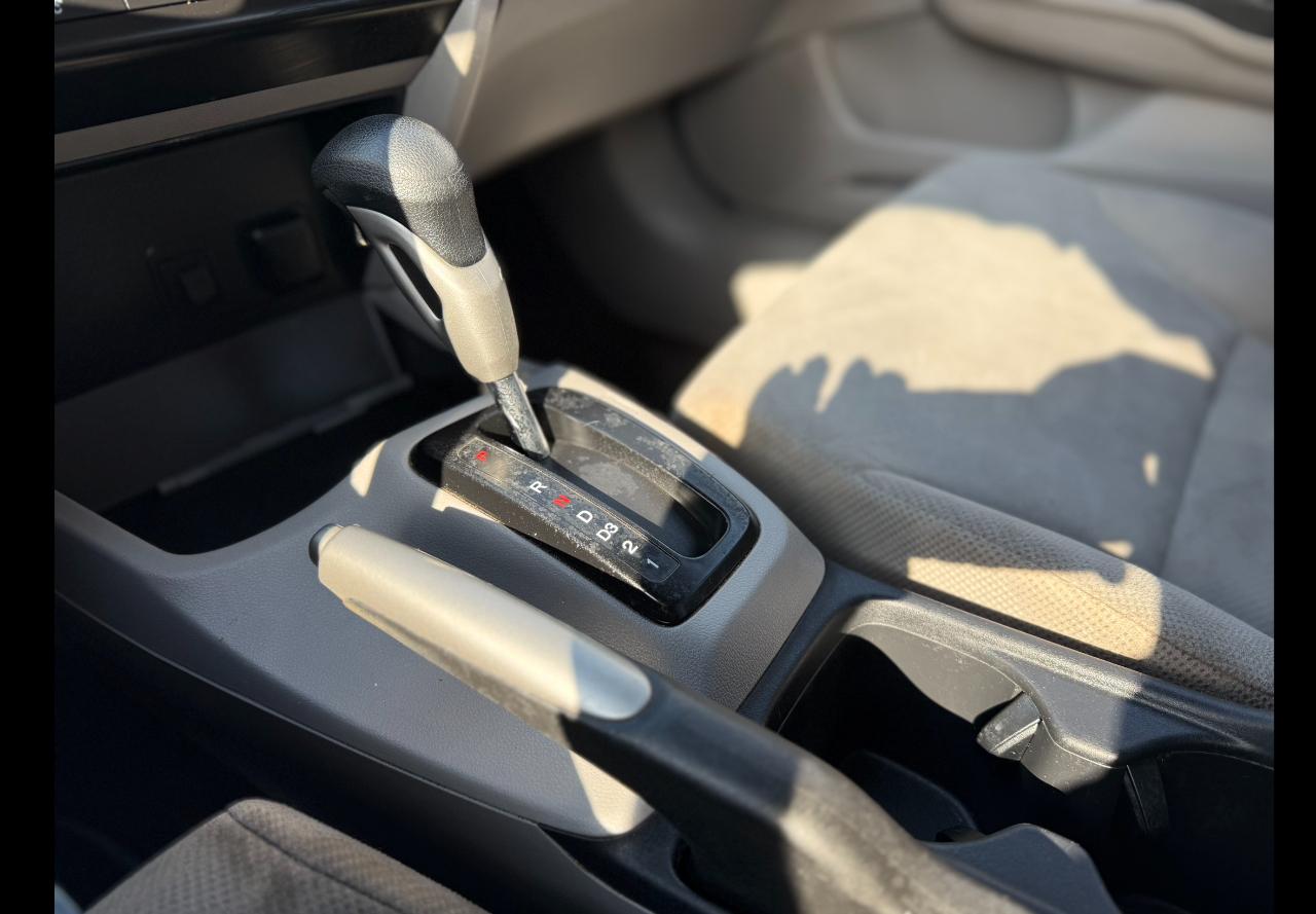 Honda Civic LX 2012