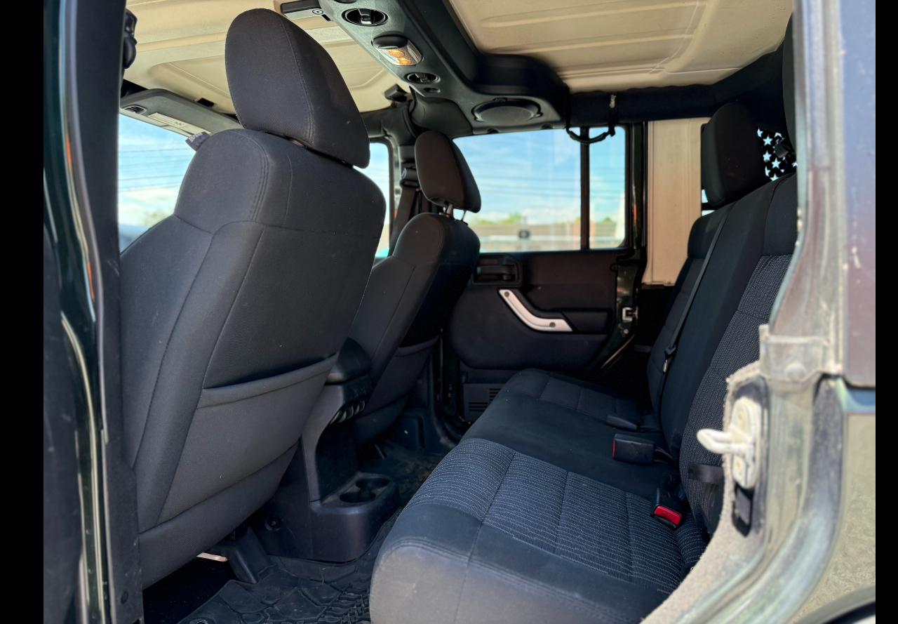 Jeep Wrangler Unlimited Rubicon 2011