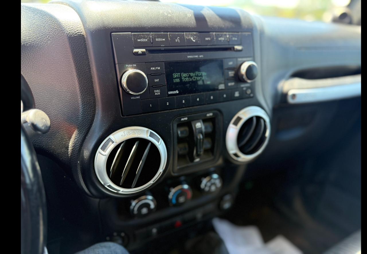 Jeep Wrangler Unlimited Rubicon 2011