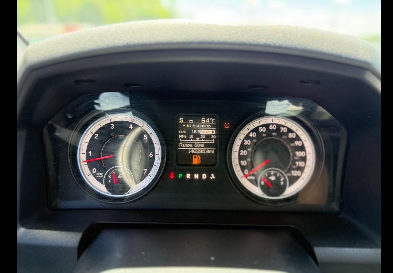 RAM 1500 SLT 2014
