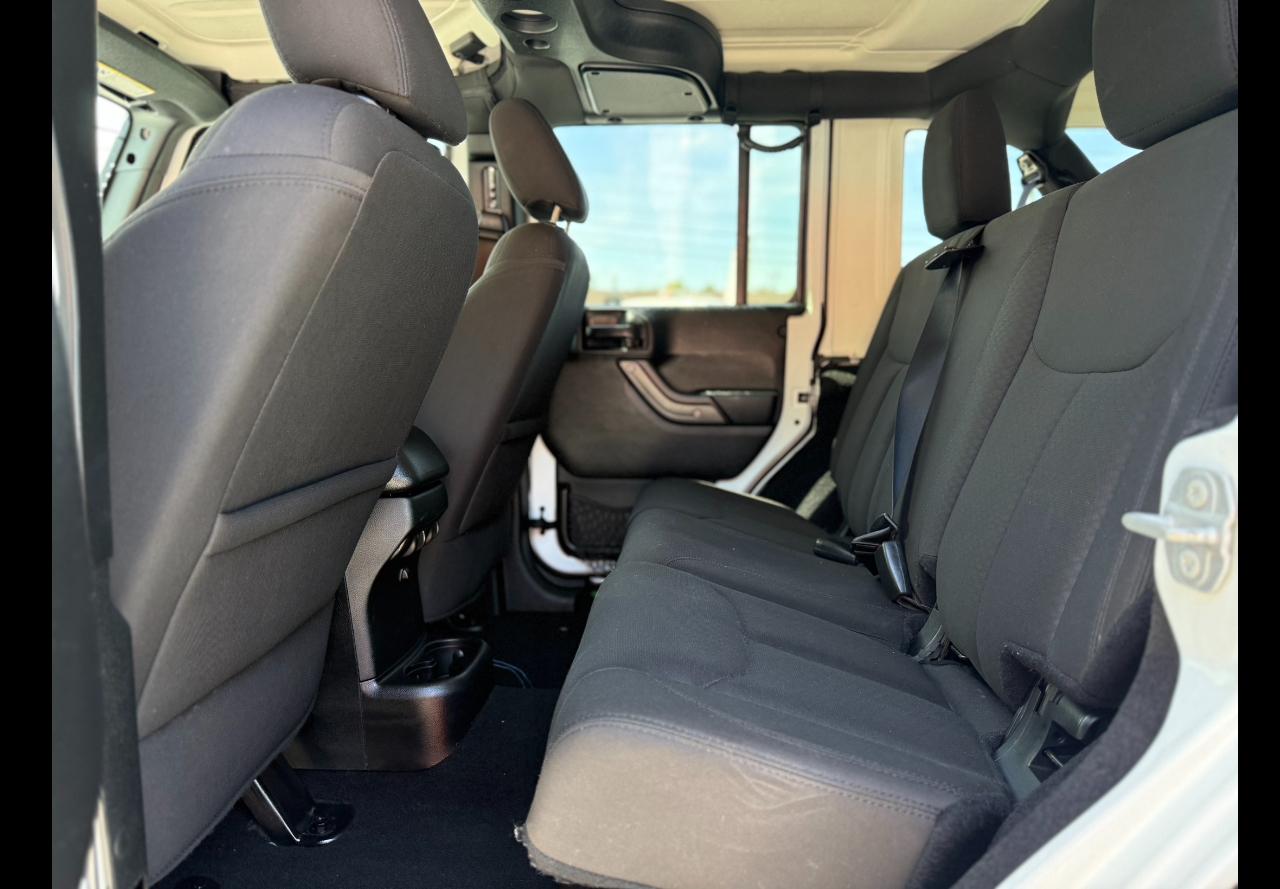 Jeep Wrangler Unlimited Sport 4WD 2017