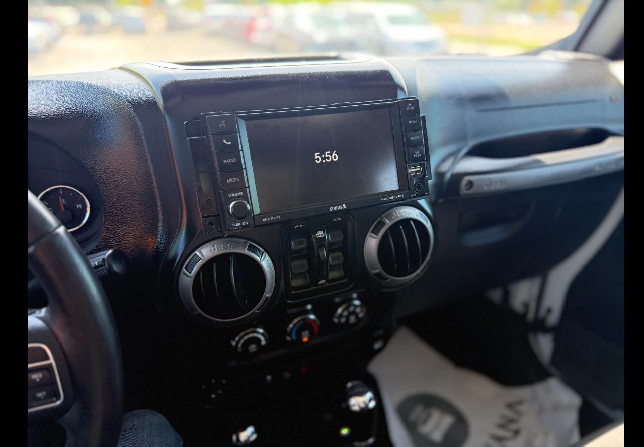 Jeep Wrangler Unlimited Sport 4WD 2017