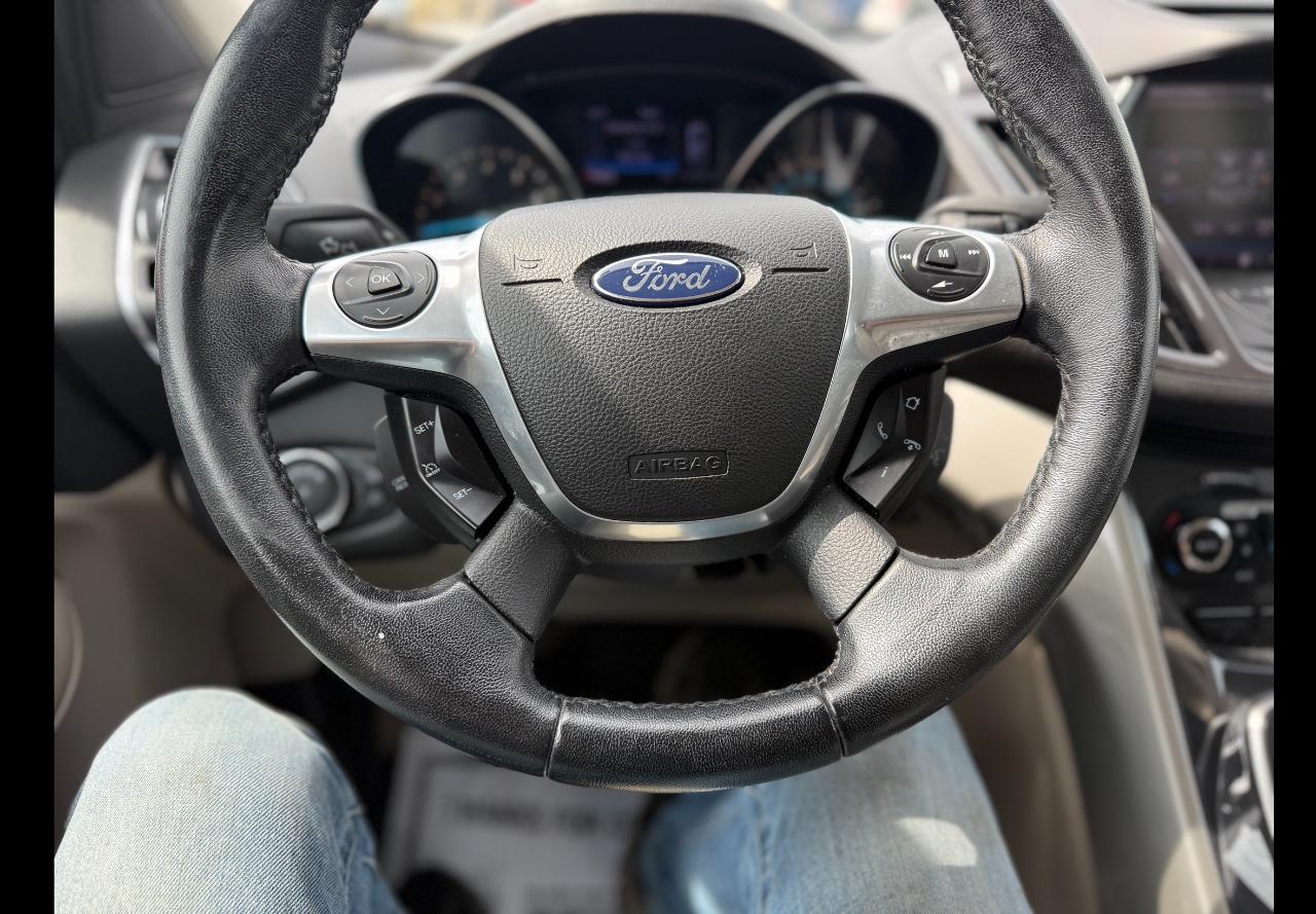 Ford Escape SEL FWD 2013