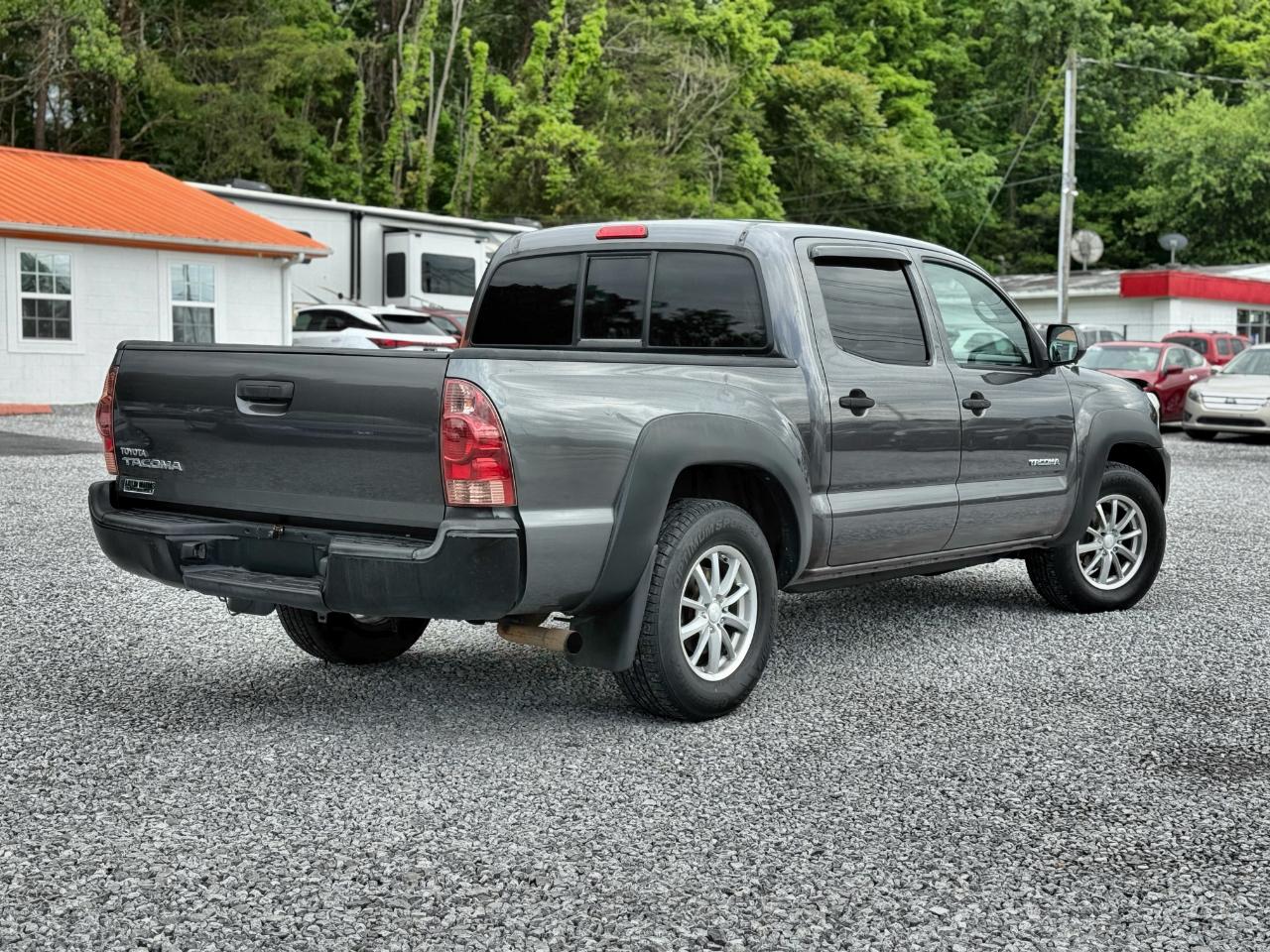 Toyota Tacoma  2012