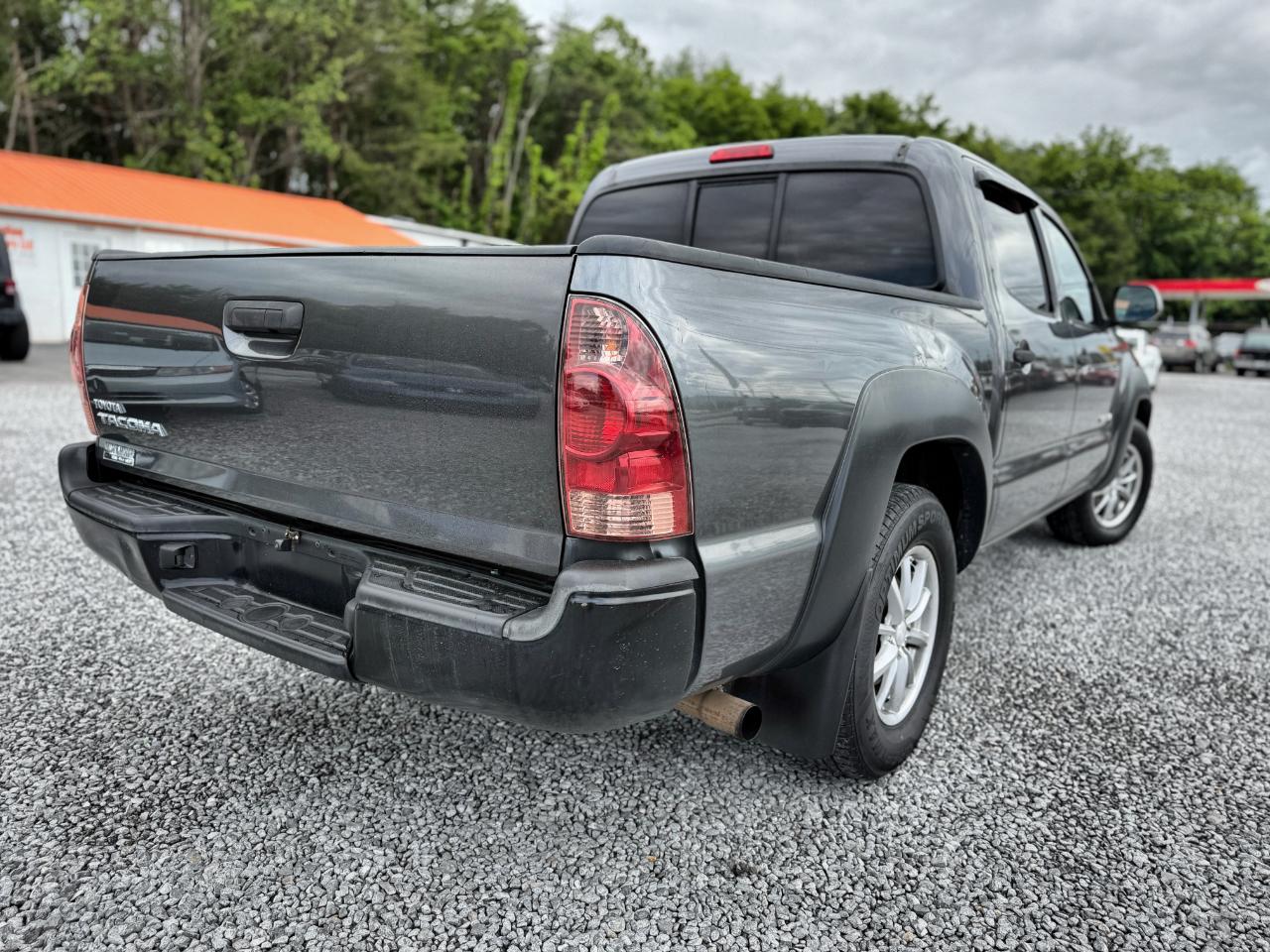 Toyota Tacoma  2012
