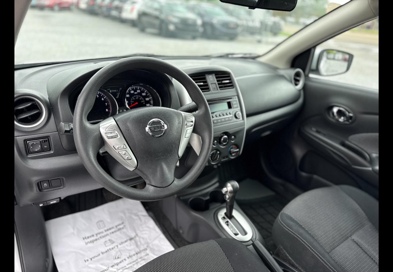 Nissan Versa  2016