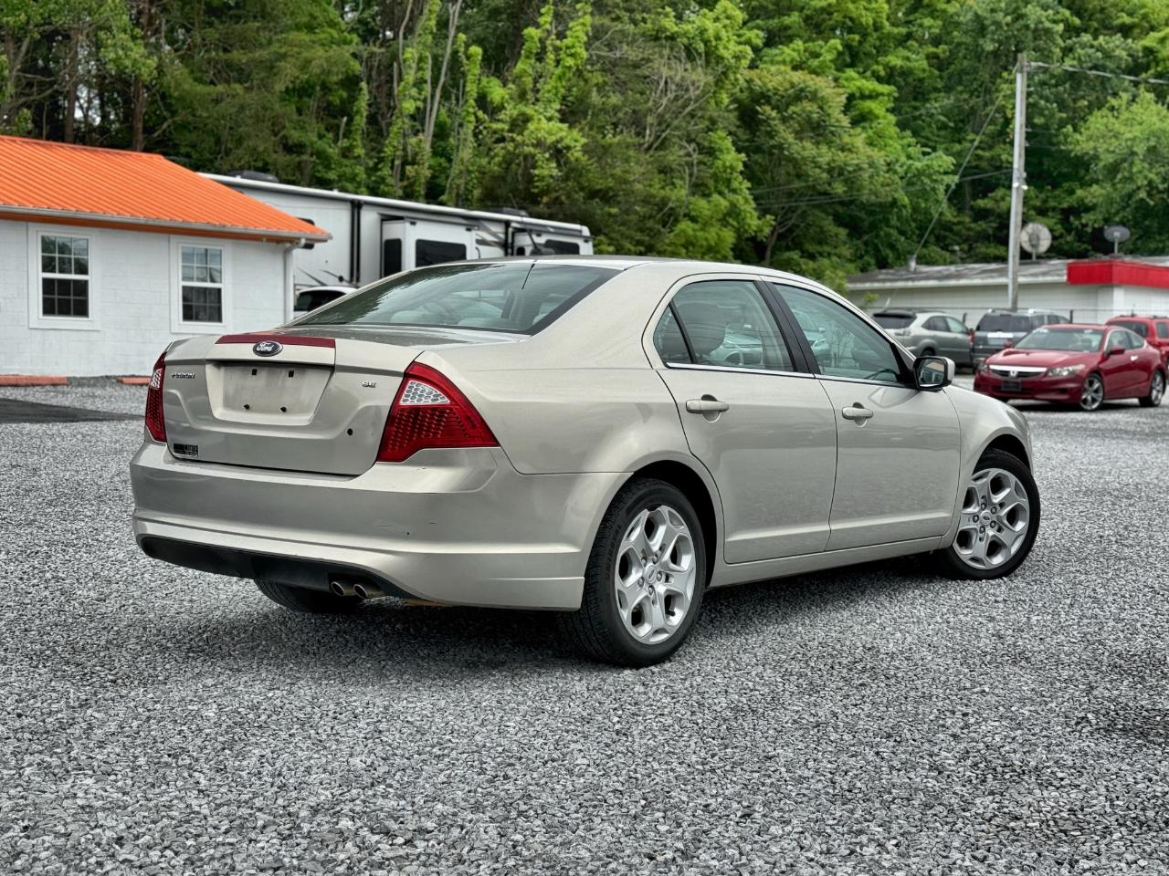 Ford Fusion SE 2010