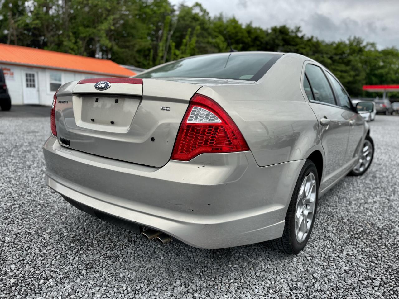 Ford Fusion SE 2010