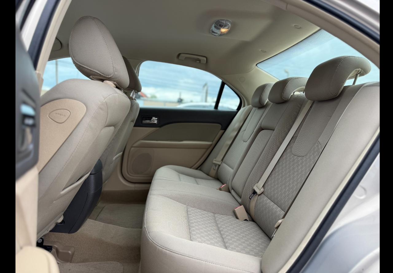 Ford Fusion SE 2010