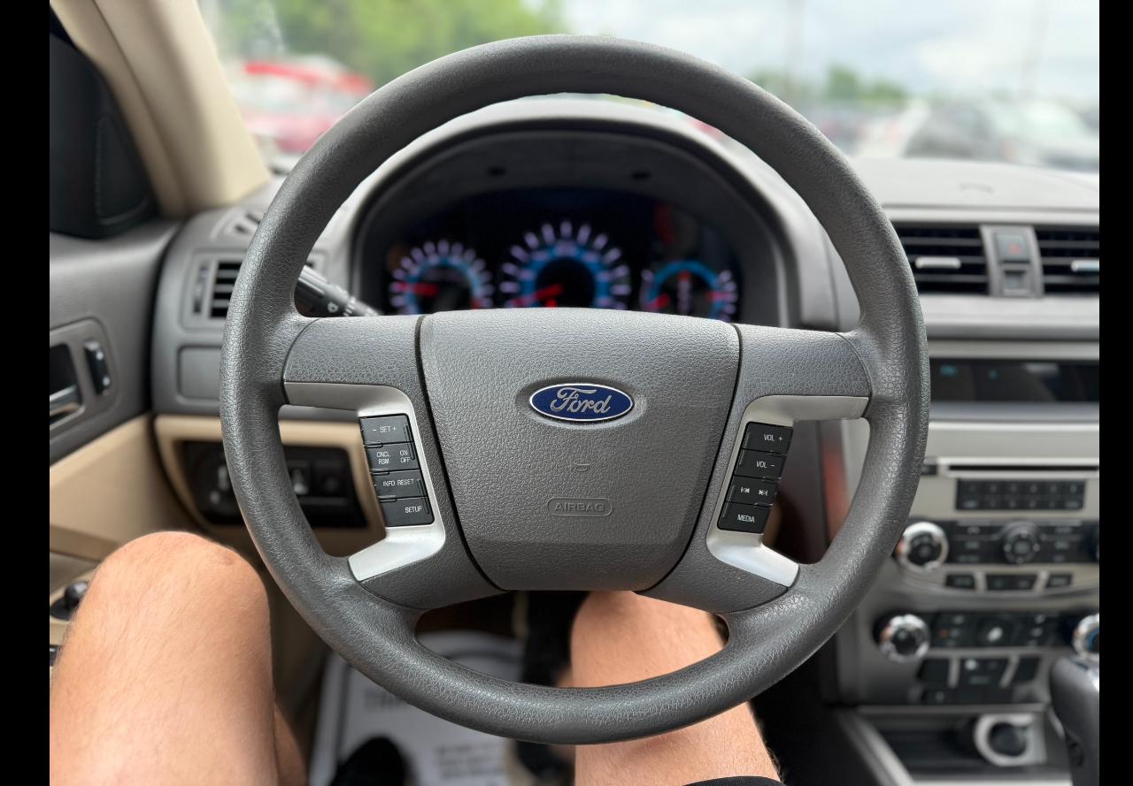 Ford Fusion SE 2010