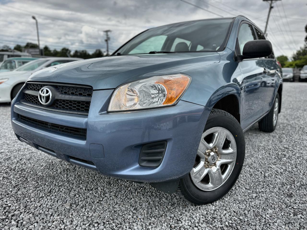 Toyota RAV4  2011