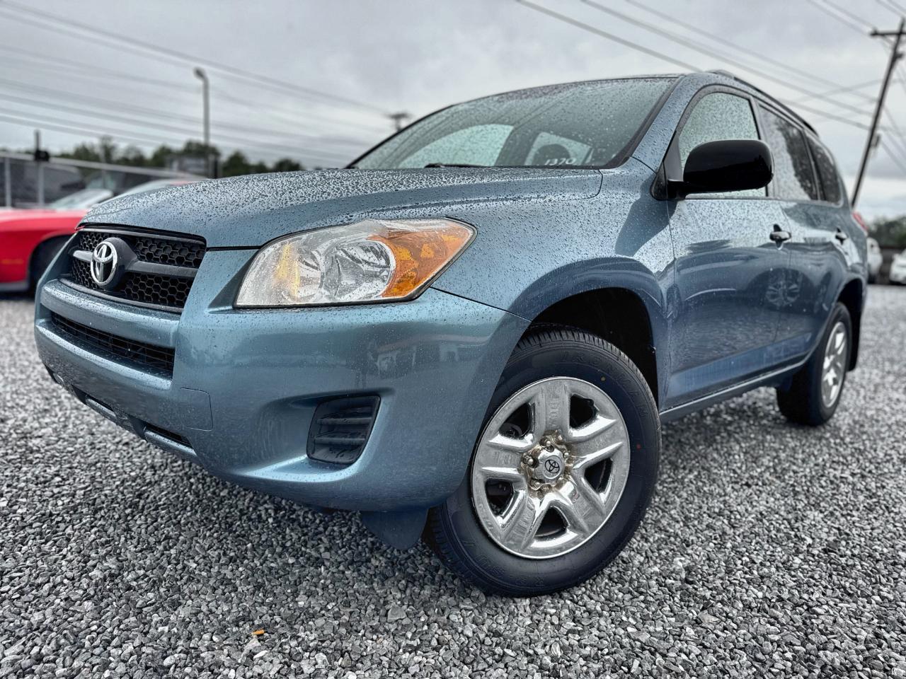 Toyota RAV4  2011