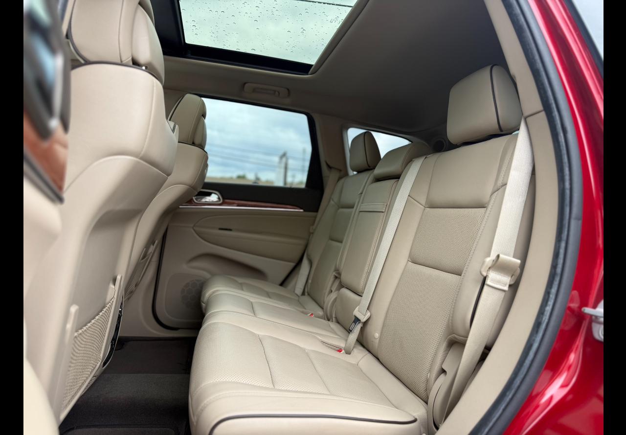 Jeep Grand Cherokee Overland 4WD 2011
