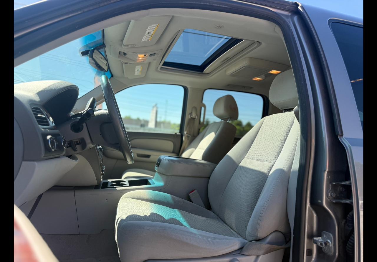 Chevrolet Suburban  2007