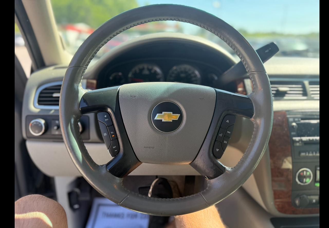 Chevrolet Suburban  2007