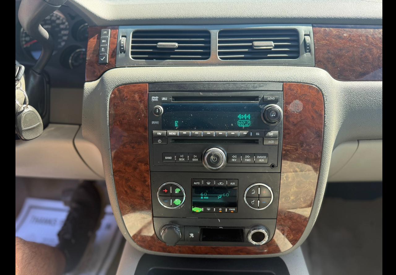 Chevrolet Suburban  2007