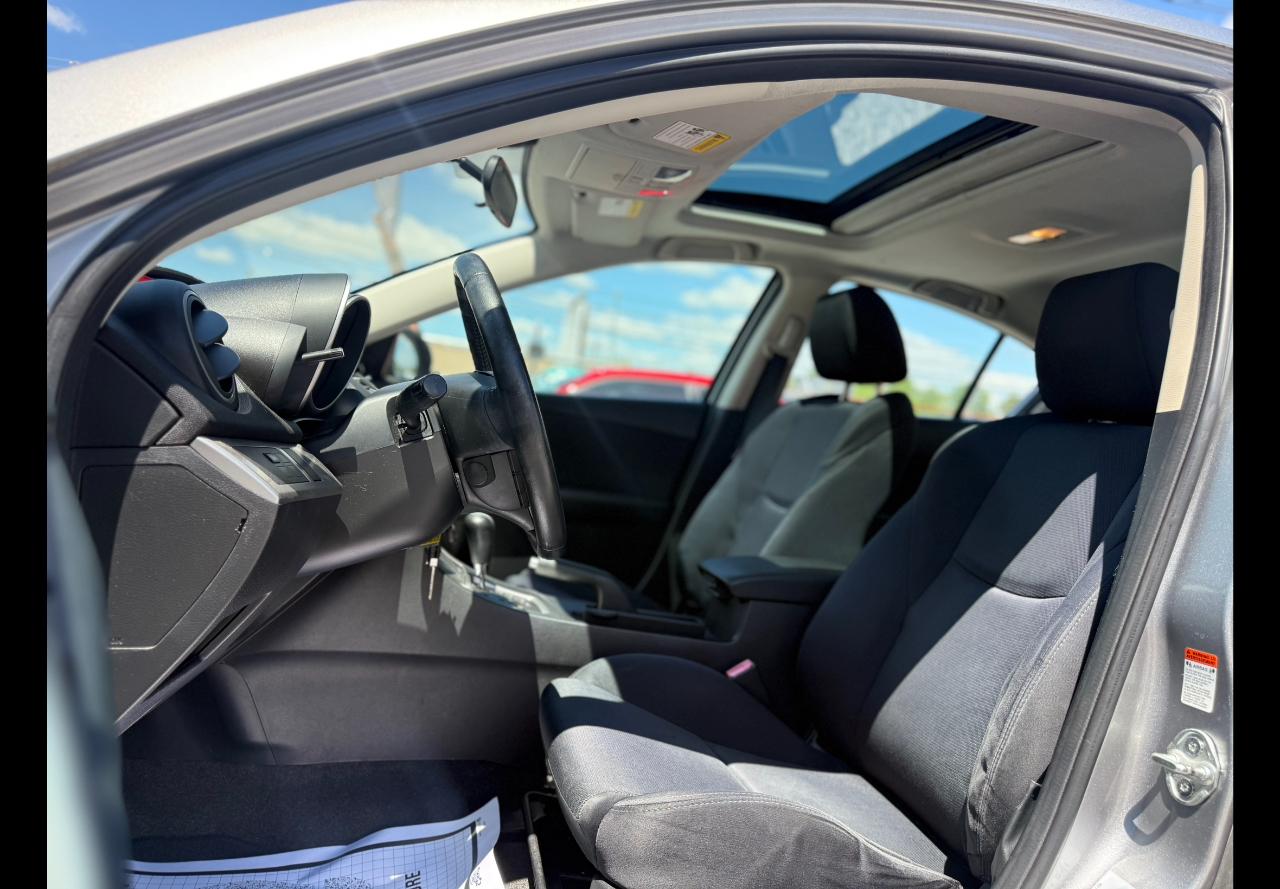 Mazda MAZDA3 s 2011