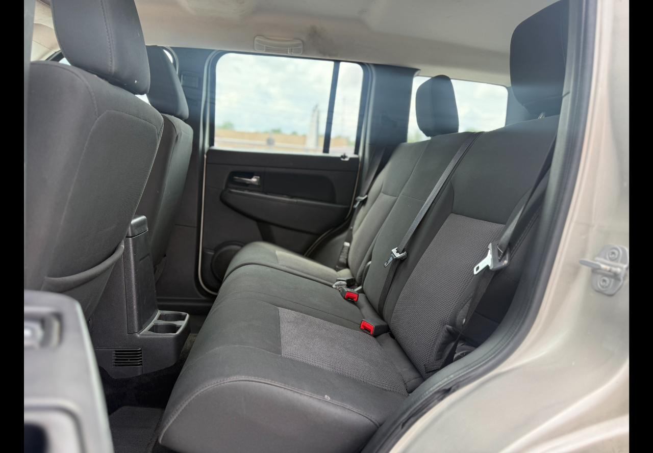 Jeep Liberty Sport 4WD 2009