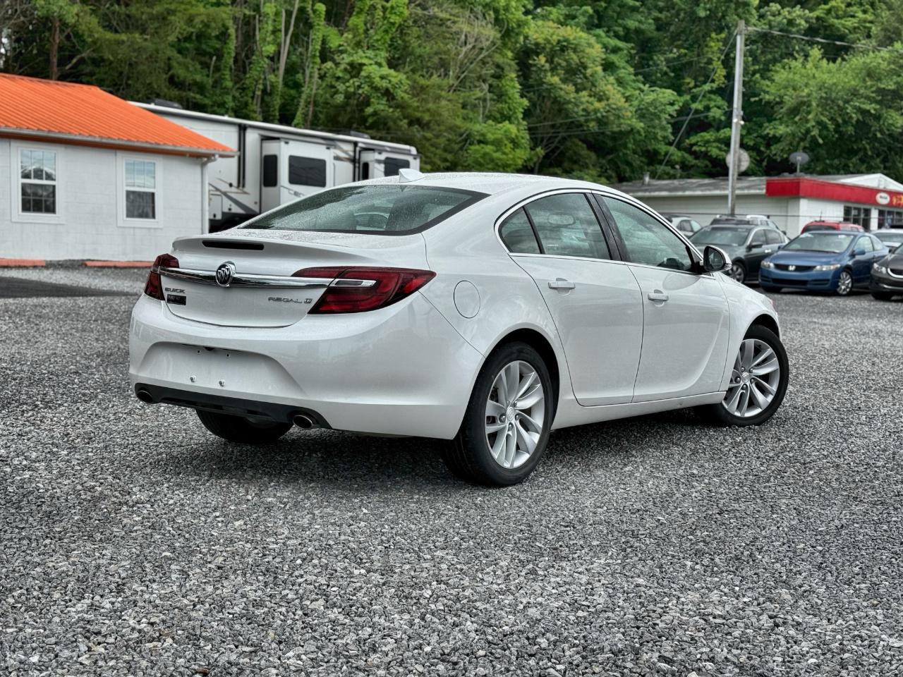 Buick Regal Turbo FWD 2016