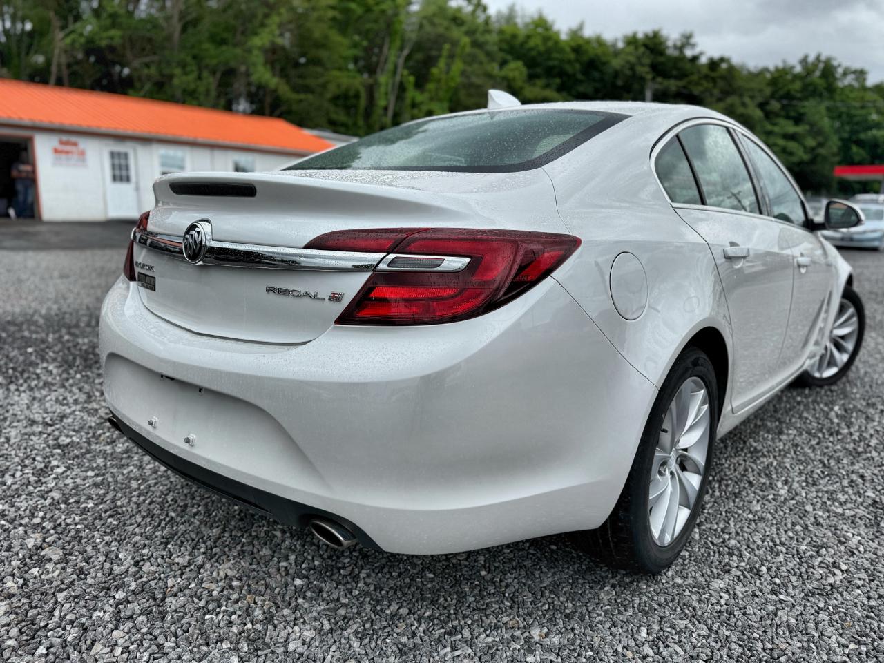 Buick Regal Turbo FWD 2016