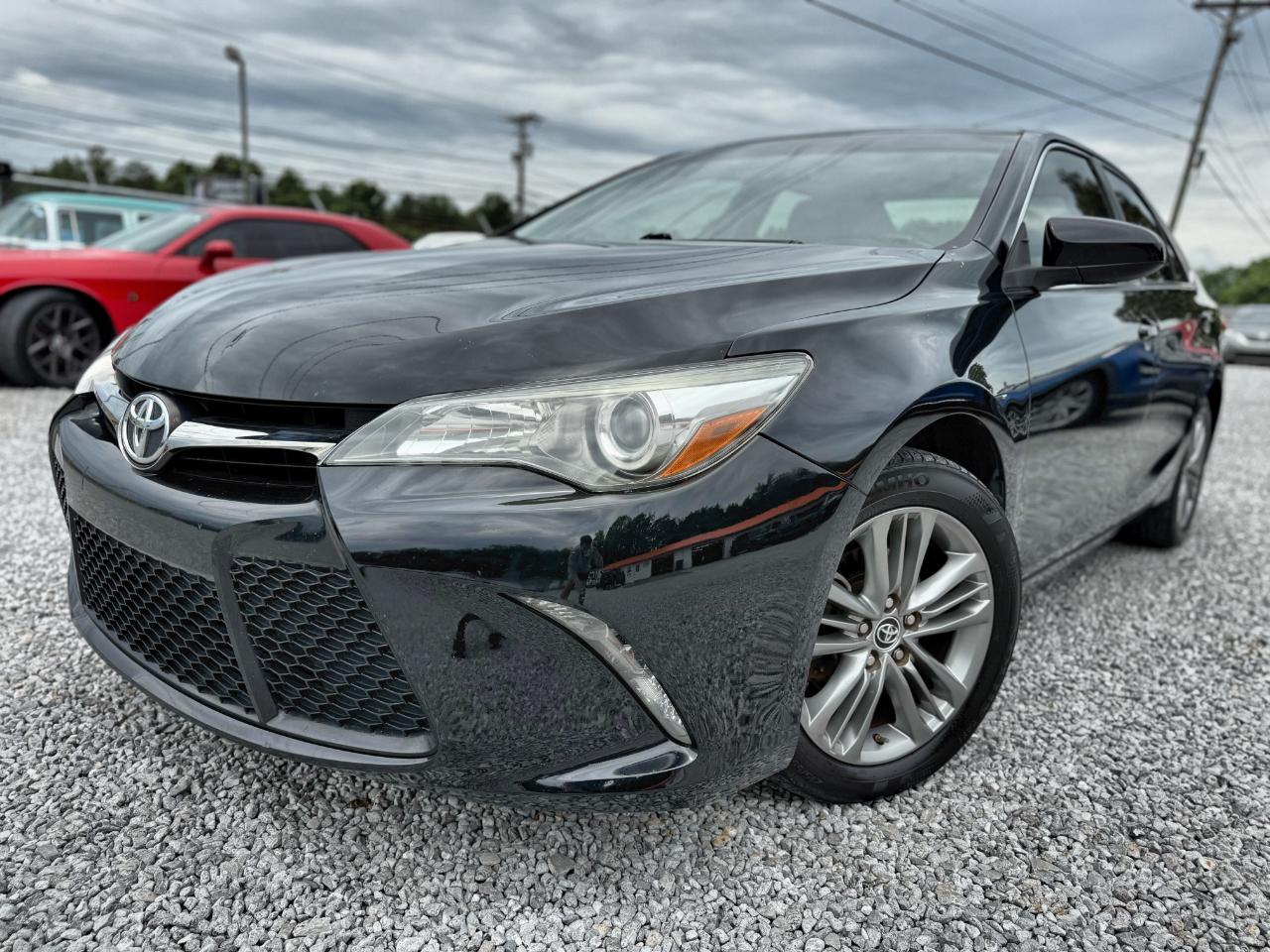Toyota Camry SE 2016