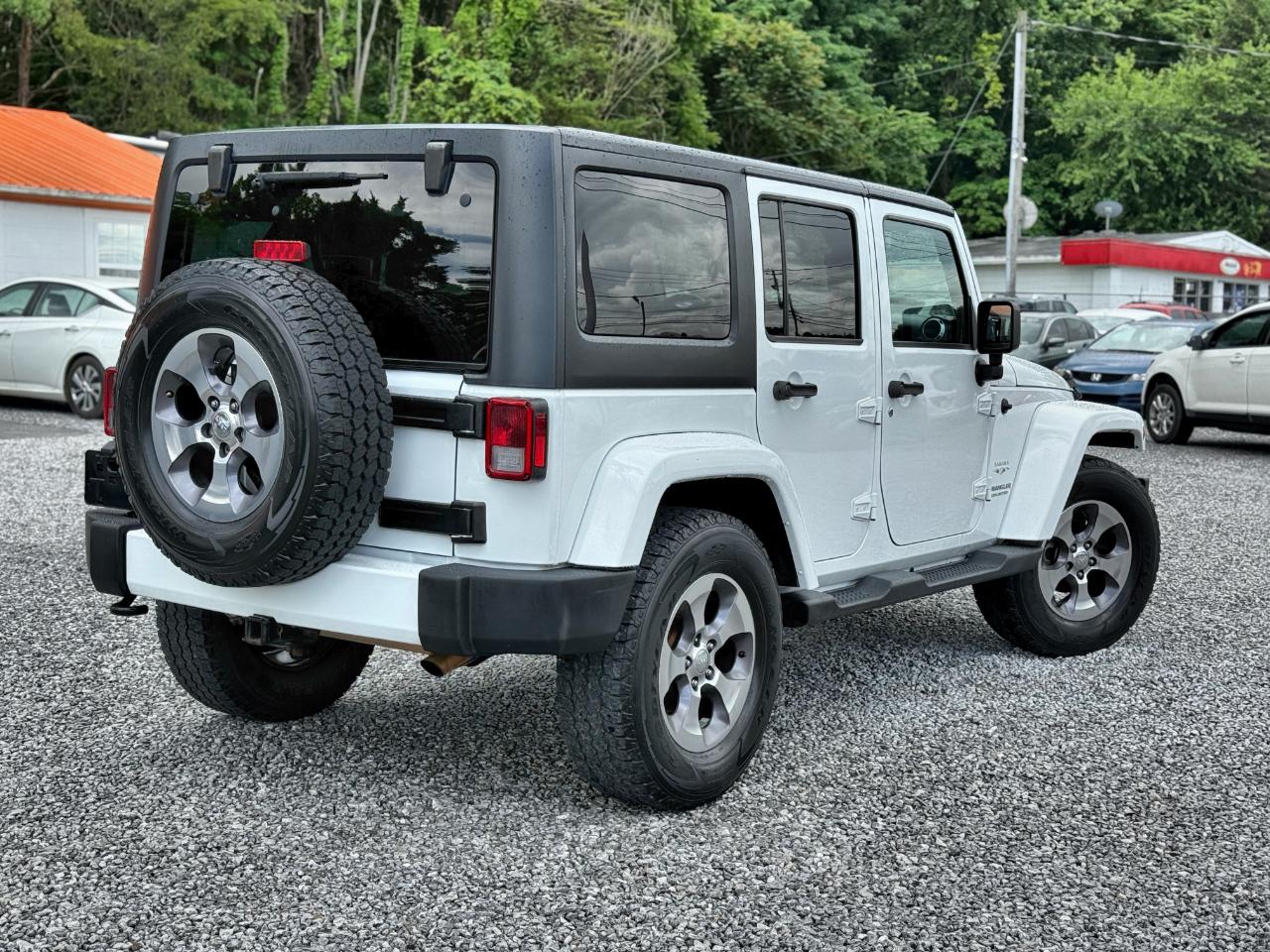 Jeep Wrangler Unlimited Sahara 4WD 2016