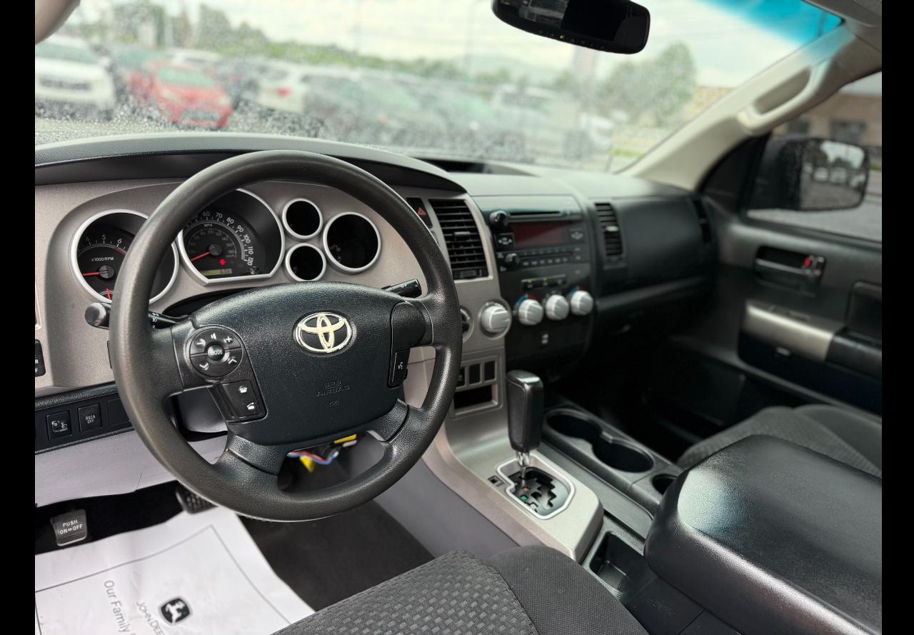 Toyota Tundra  2013