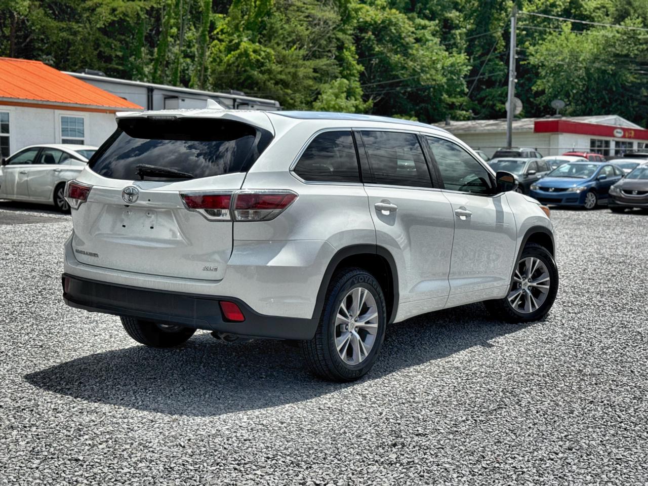 Toyota Highlander XLE 2015