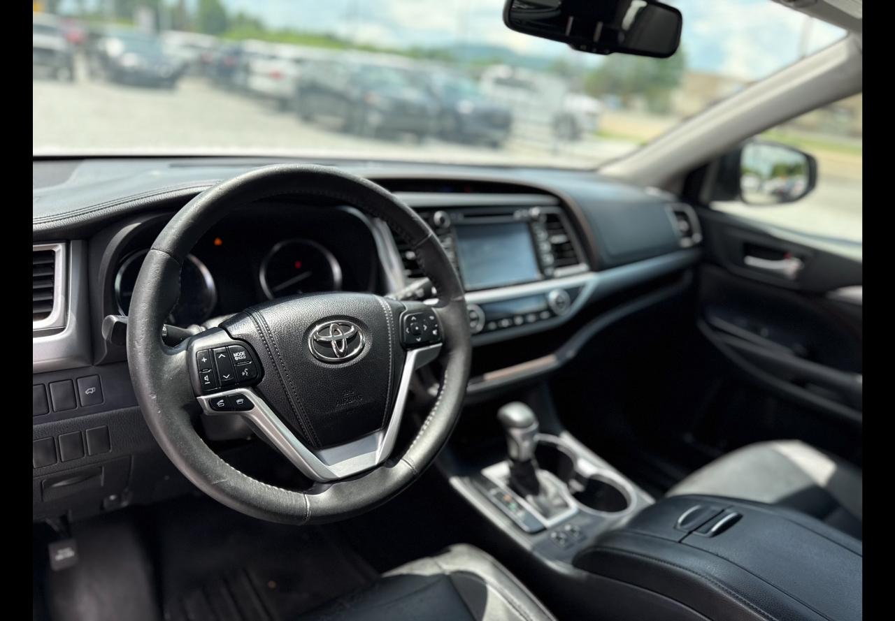Toyota Highlander XLE 2015