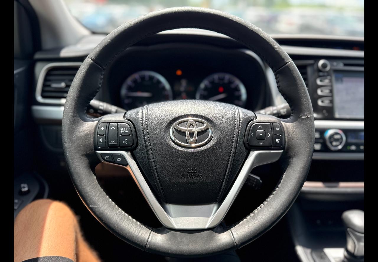 Toyota Highlander XLE 2015