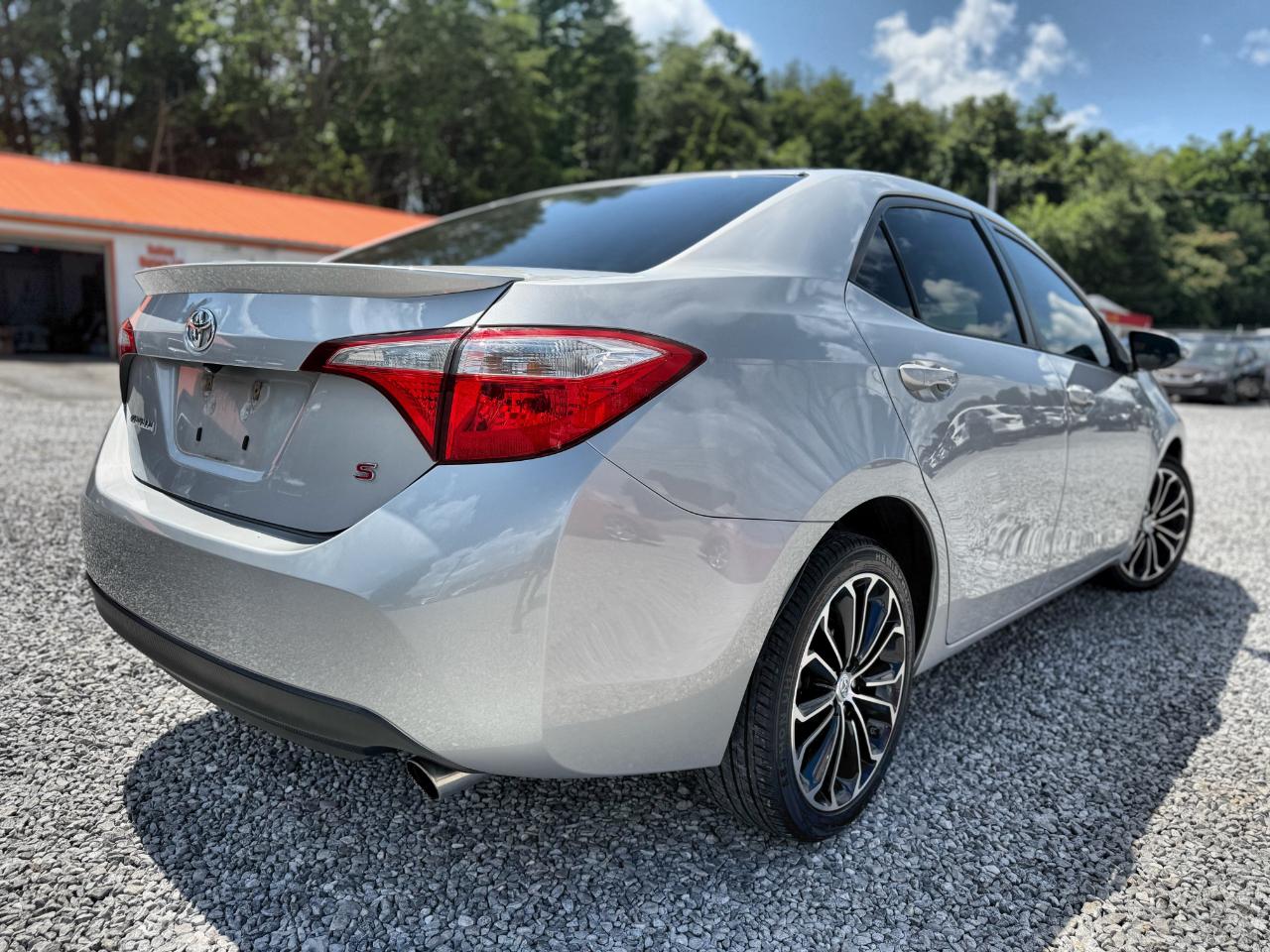 Toyota Corolla  2016