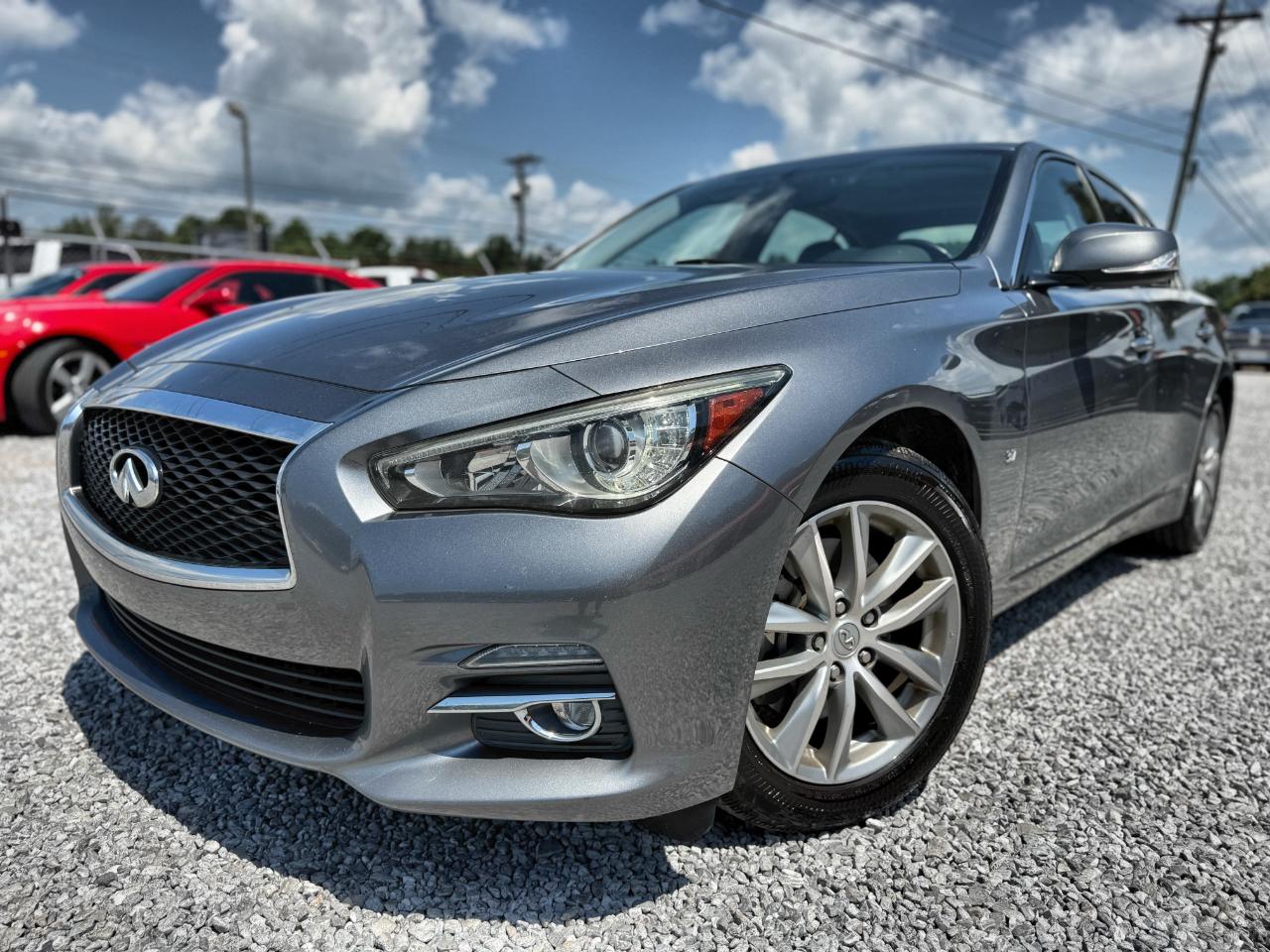 Infiniti Q50  2015