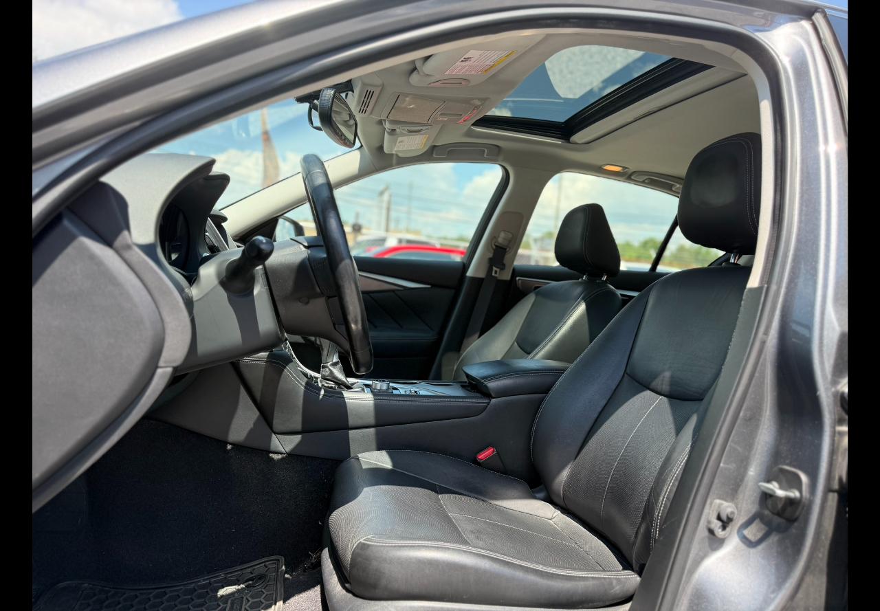 Infiniti Q50  2015