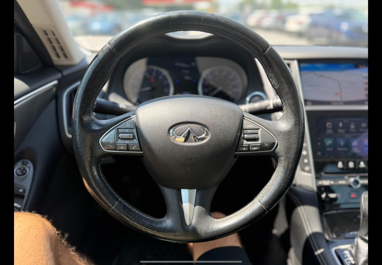 Infiniti Q50  2015