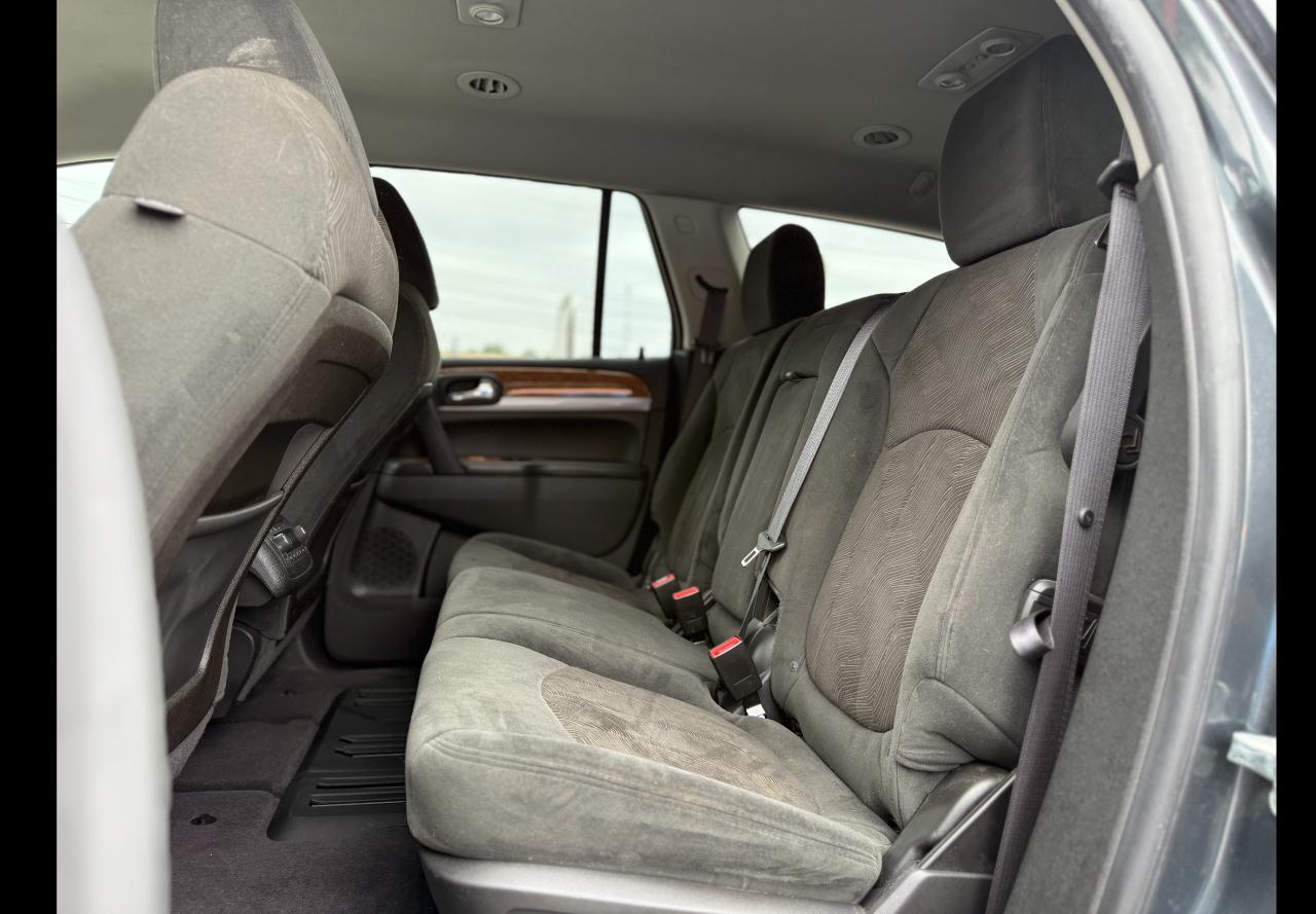 Buick Enclave CX AWD 2011