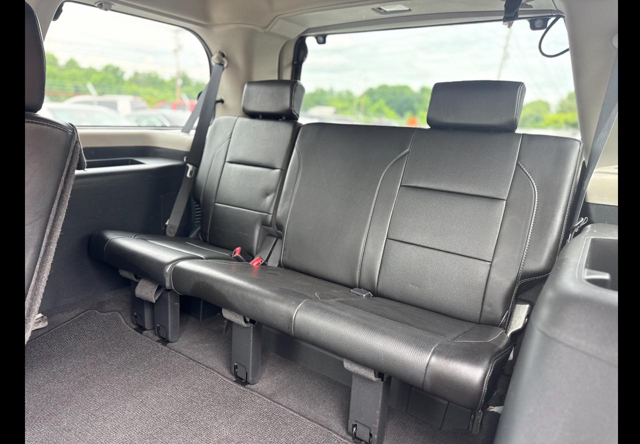 Nissan Armada Platinum 4WD 2014