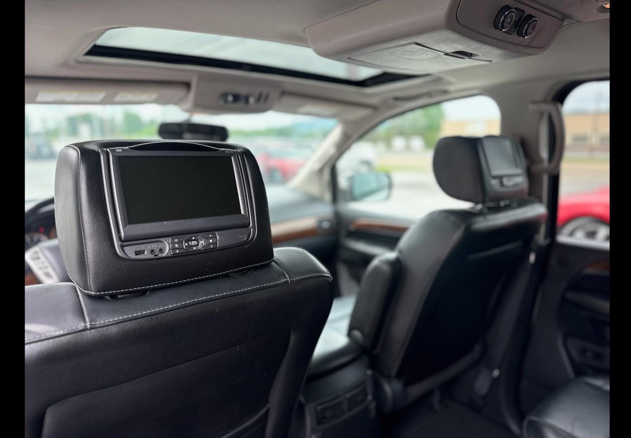 Nissan Armada Platinum 4WD 2014