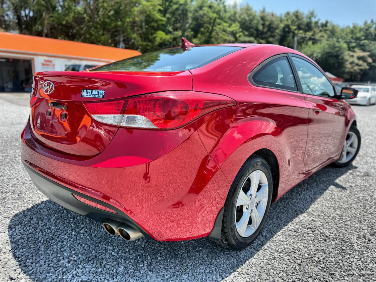 Hyundai Elantra  2013