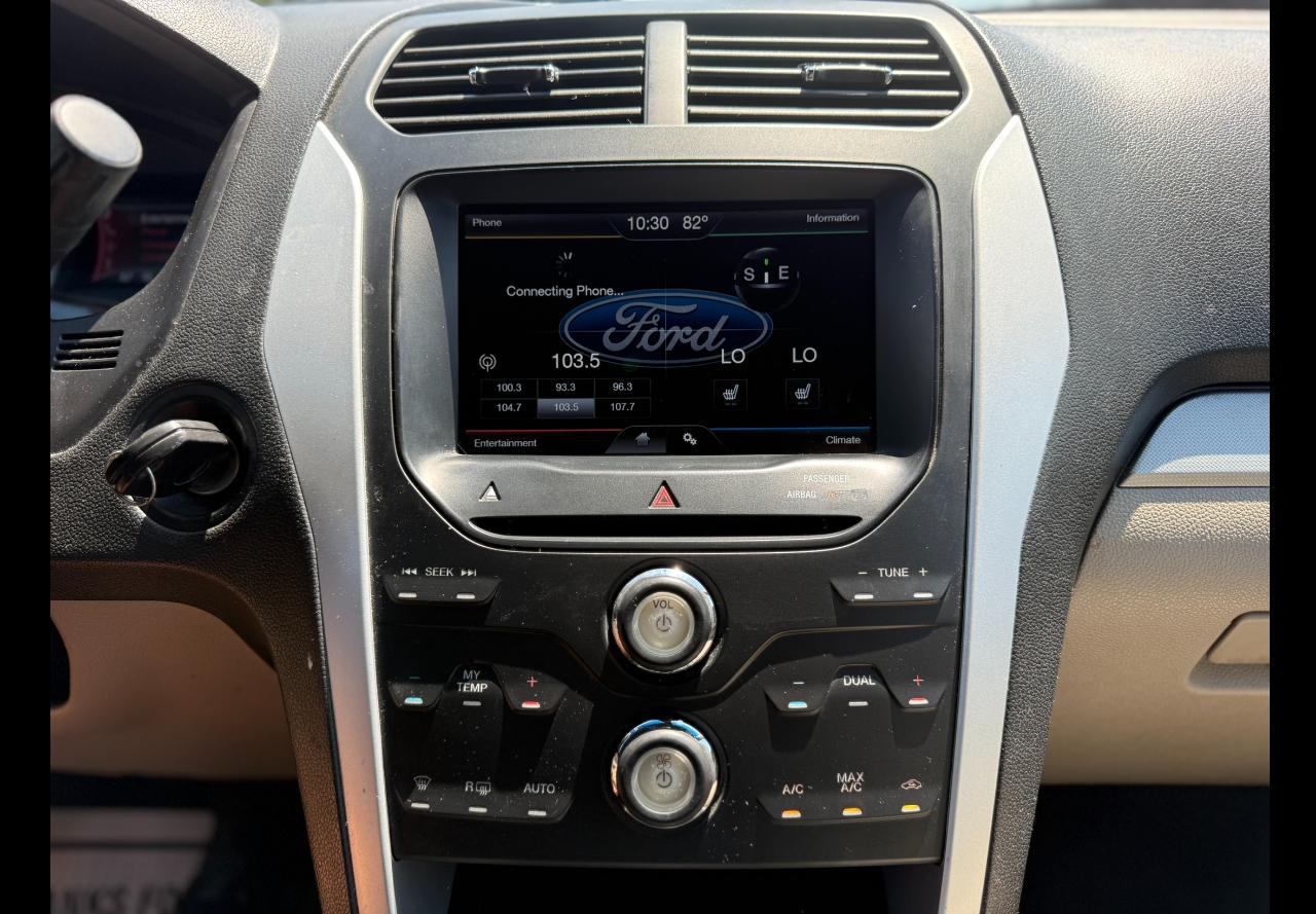 Ford Explorer XLT 4WD 2012