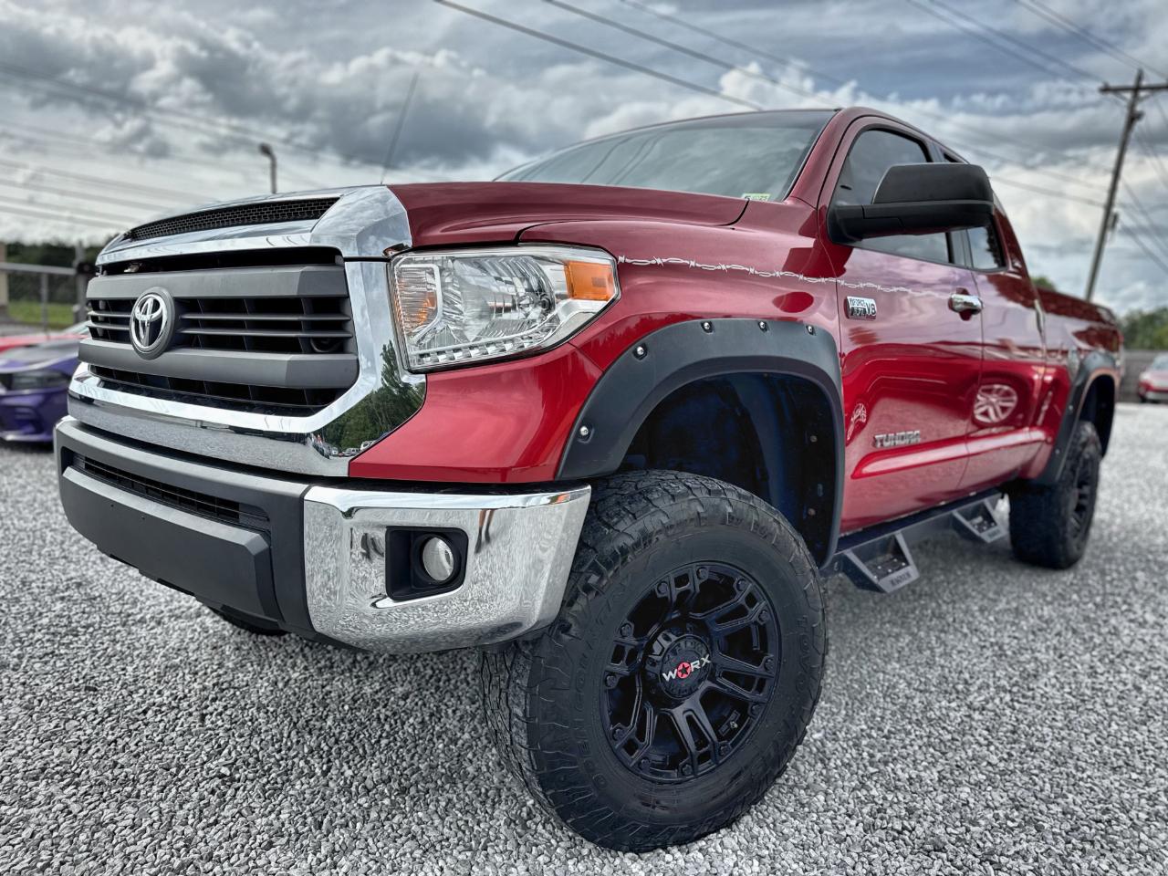 Toyota Tundra SR5 2015