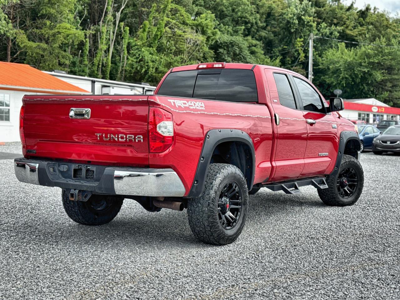 Toyota Tundra SR5 2015