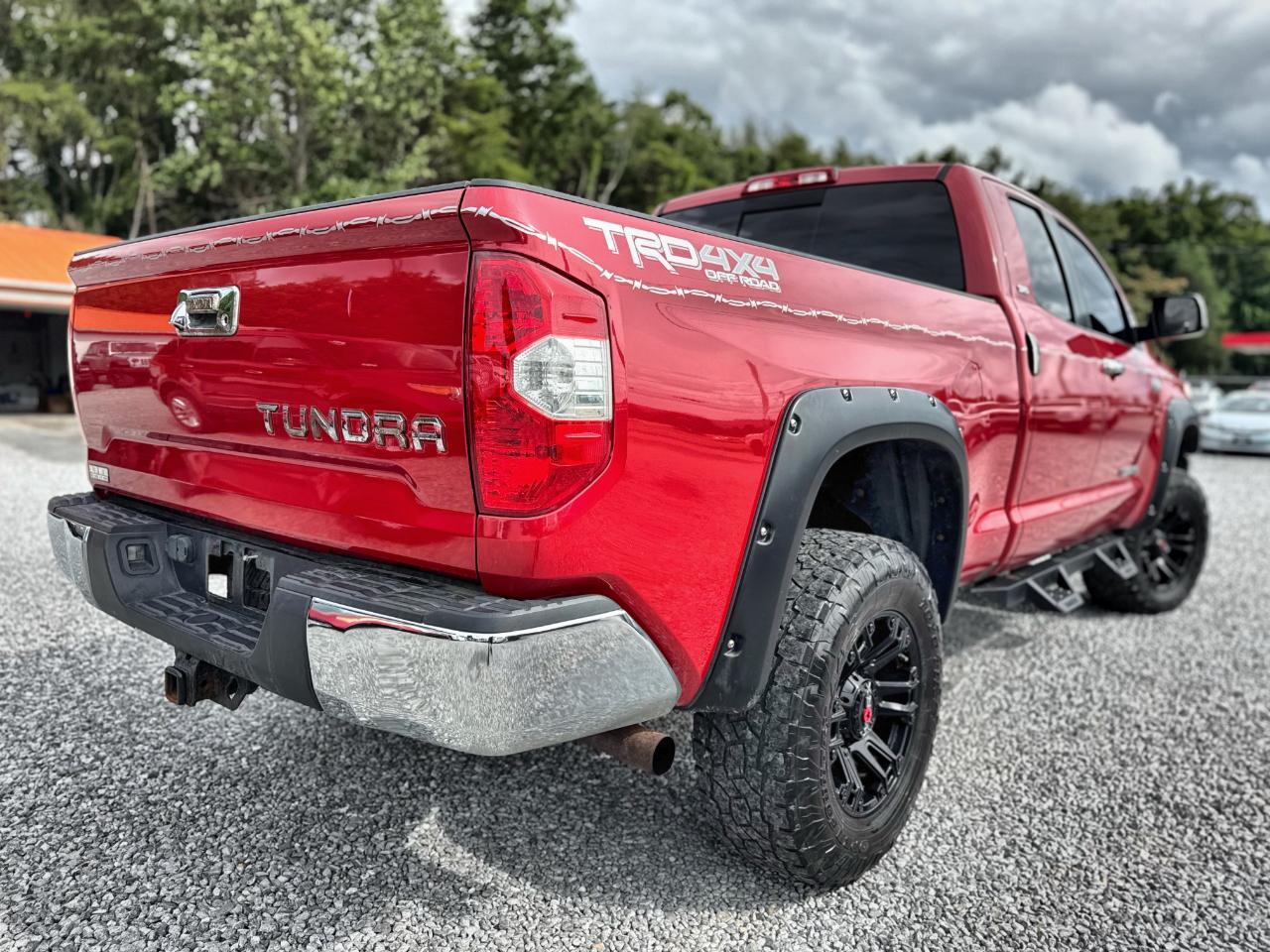 Toyota Tundra SR5 2015
