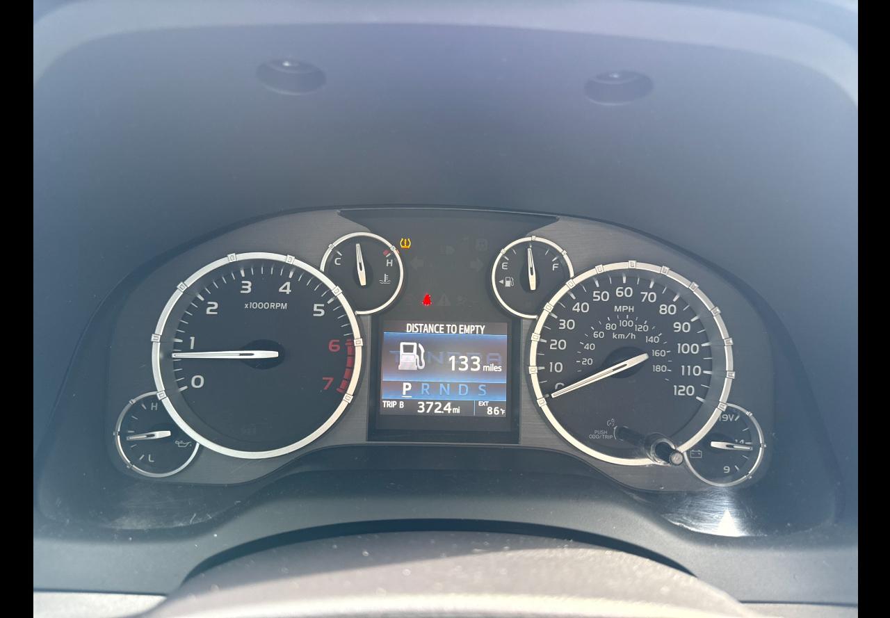 Toyota Tundra SR5 2015